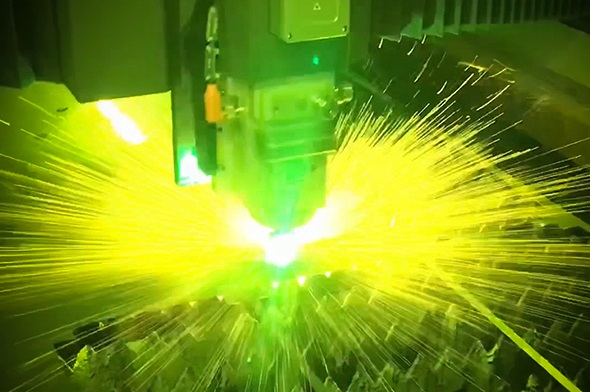Fiber-laserskærer